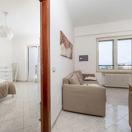 Apartment Yourhome - Corso Italia In
